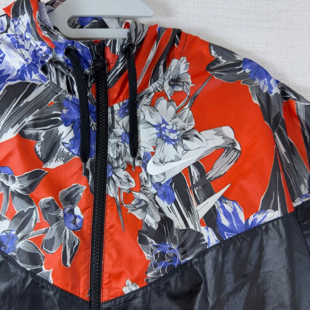 Nike Sportswear Womens S Floral Cropped Windrunner Jacket Black Red Hooded - Picture 4 of 11
